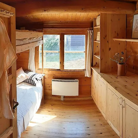 Peaceful Log With Turf In Raageleje Nyaraló