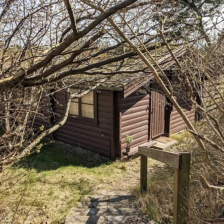 Peaceful Log With Turf In Raageleje Vejby