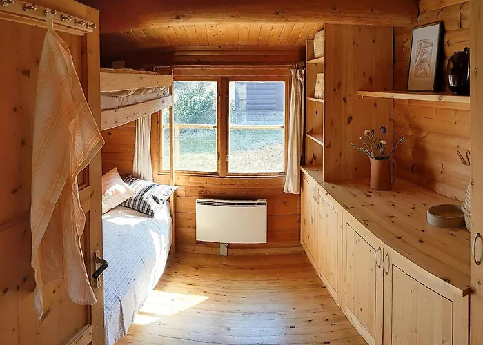 Peaceful Log With Turf In Raageleje Сasa de vacaciones