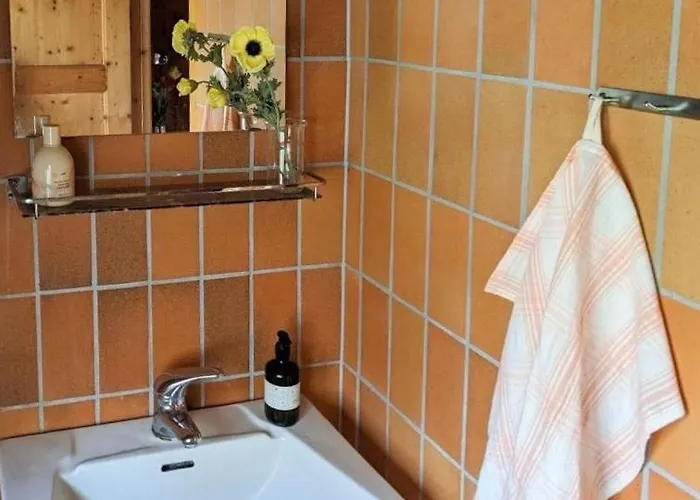 Сasa de vacaciones Peaceful Log With Turf In Raageleje Vejby